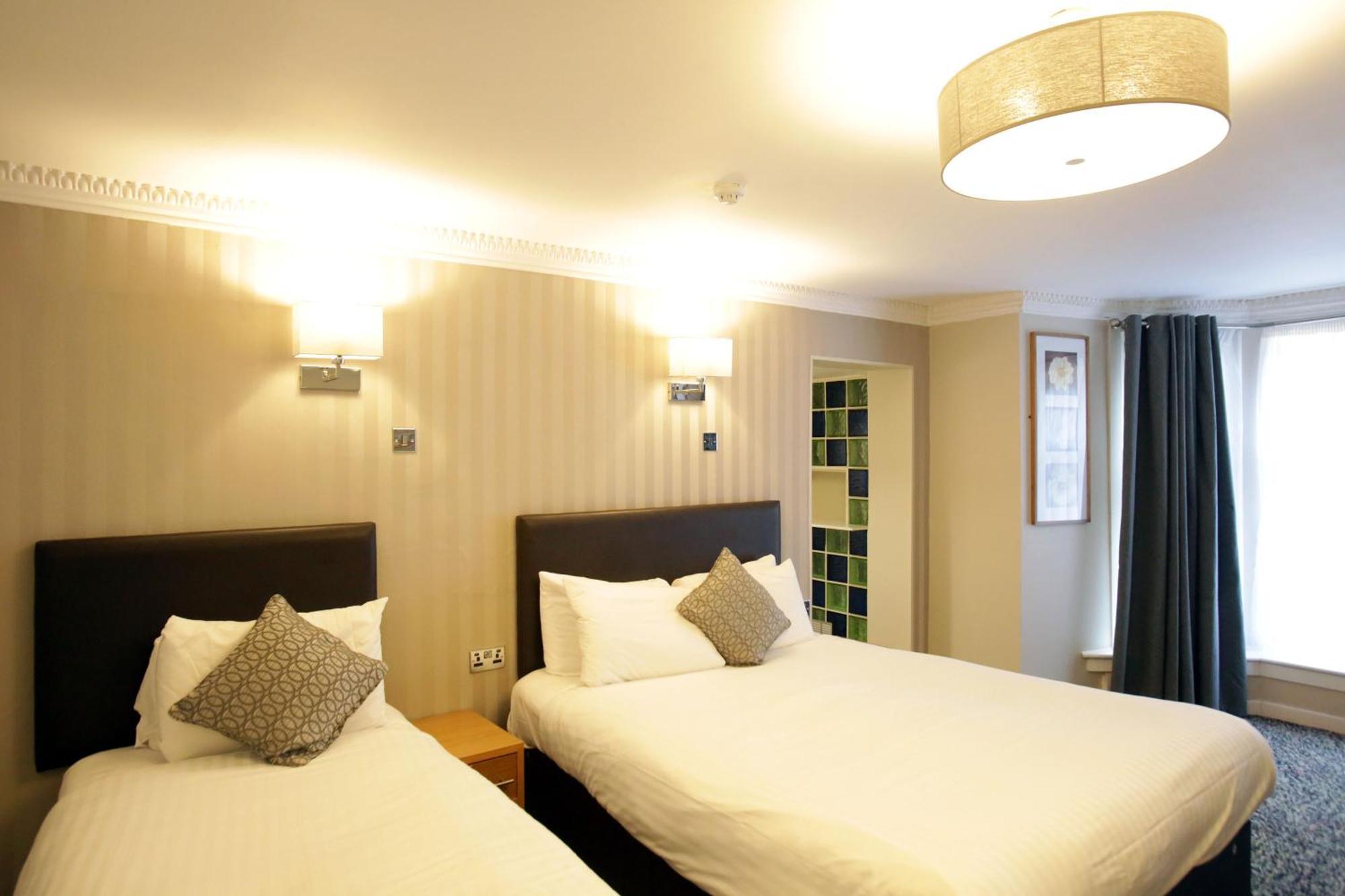 גלאזגו Kelvingrove Hotel - Sauchiehall St מראה חיצוני תמונה